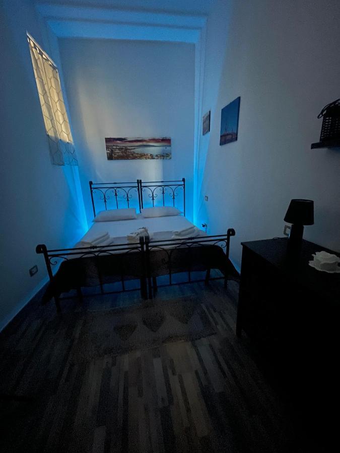 L'Oasi Di Luis Villa Наполи Екстериор снимка